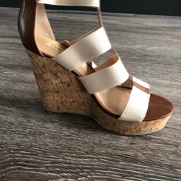 Steve Madden Selinah Strappy Cork Wedge Platform - Picture 2 of 8